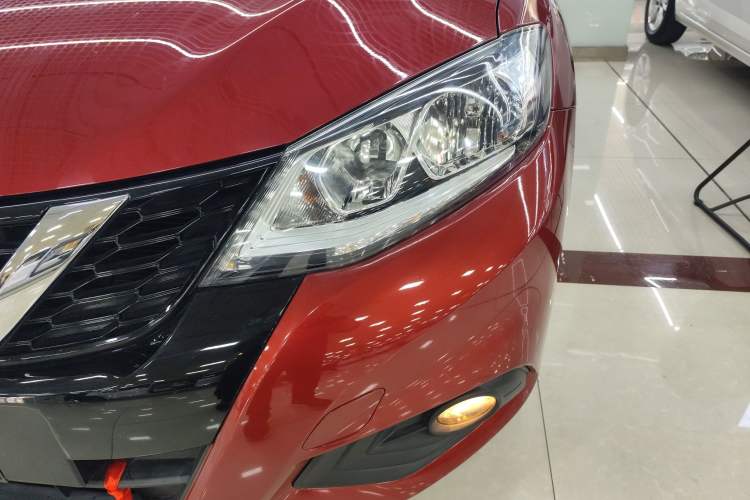 Used Nissan Tiida 2019 1.6L CVT Smart Drive Version China VI Standard Left Front Headlight