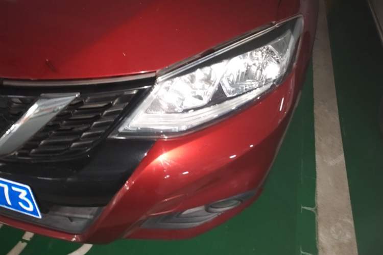 Used Nissan Tiida 2019 1.6L CVT Smart Drive Version China VI Standard Left Front Headlight