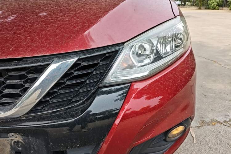 Used Nissan Tiida 2019 1.6L CVT Cool Edition China VI Standard Left Front Headlight