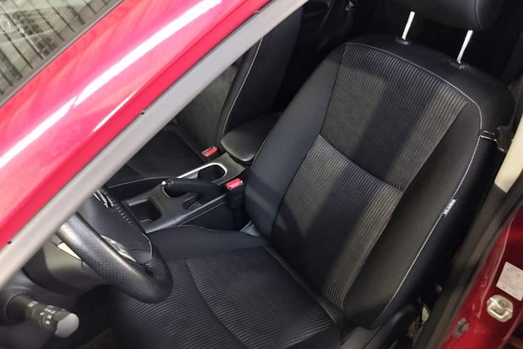 Used Nissan Tiida 2019 1.6L CVT Cool Edition China VI Standard Left Front Seat