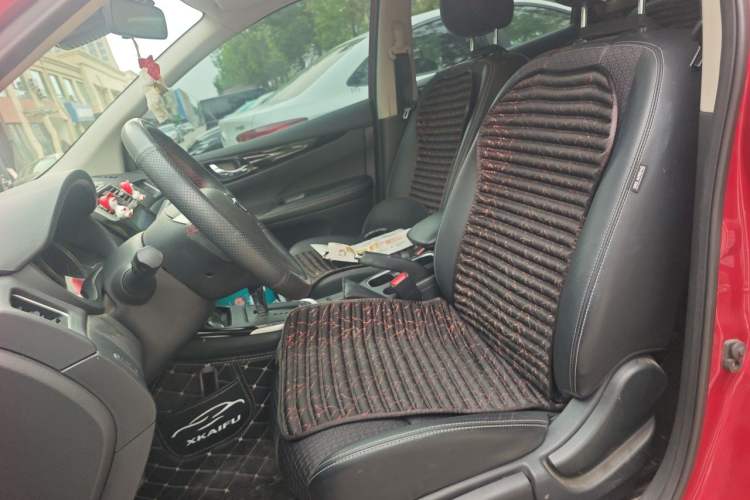 Used Nissan Tiida 2019 1.6L CVT Smart Drive Version China VI Standard Left Front Seat