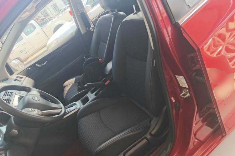 Used Nissan Tiida 2019 1.6L CVT Smart Drive Version China VI Standard Left Front Seat