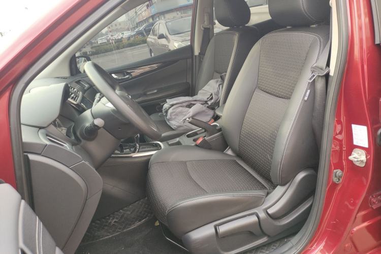 Used Nissan Tiida 2019 1.6L CVT Smart Drive Version China VI Standard Left Front Seat