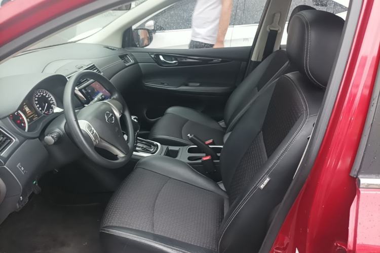 Used Nissan Tiida 2019 1.6L CVT Smart Enjoyment Version China VI Standard Left Front Seat
