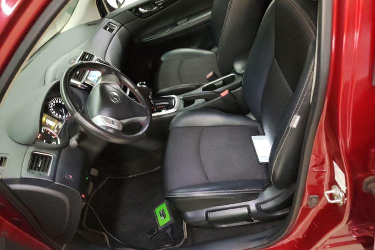Used Nissan Tiida 2019 1.6L CVT Smart Enjoyment Version China VI Standard Left Front Seat