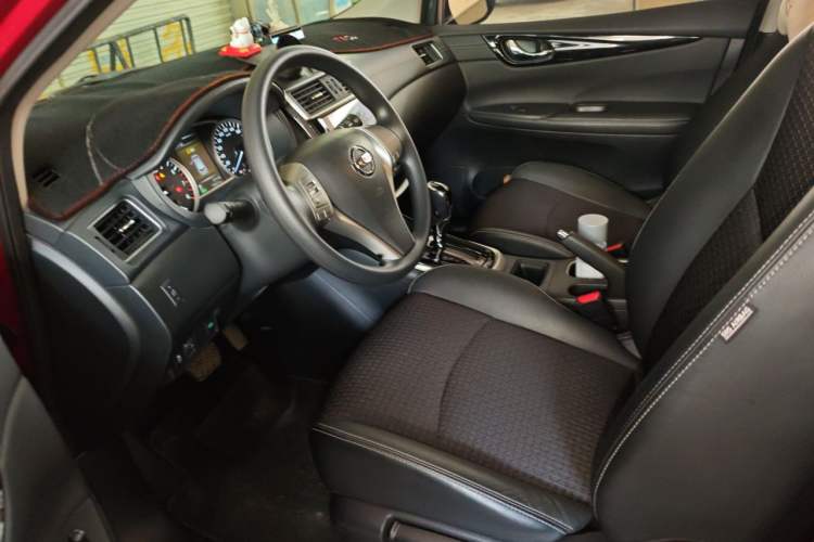 Used Nissan Tiida 2019 1.6L CVT Smart Drive Version China VI Standard Left Front Seat