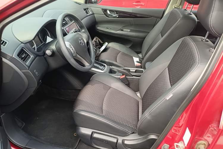 Used Nissan Tiida 2019 1.6L CVT Smart Drive Version China VI Standard Left Front Seat