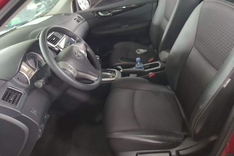 Used Nissan Tiida 2019 1.6L CVT Smart Drive Version China VI Standard Left Front Seat