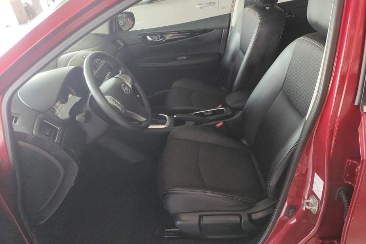 Used Nissan Tiida 2019 1.6L CVT Smart Drive Version China VI Standard Left Front Seat