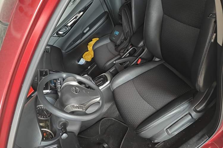 Used Nissan Tiida 2019 1.6L CVT Smart Drive Version China VI Standard Left Front Seat