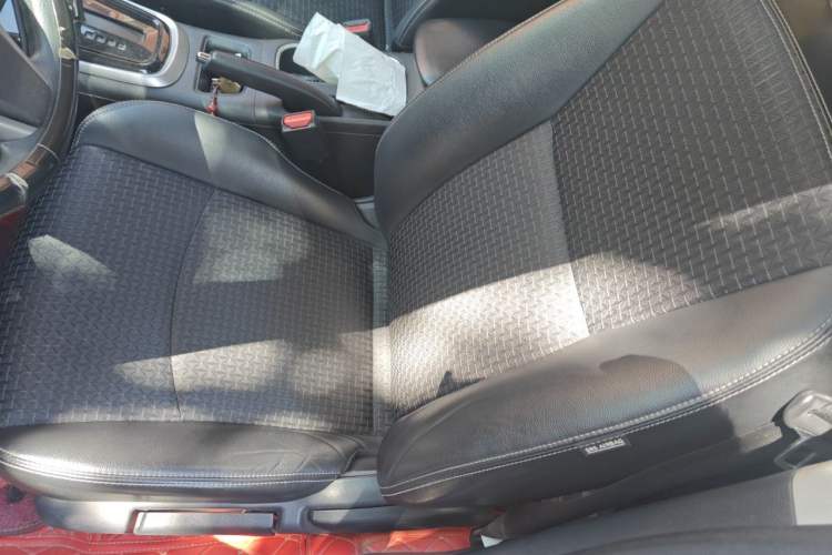 Used Nissan Tiida 2019 1.6L CVT Smart Drive Version China VI Standard Left Front Seat