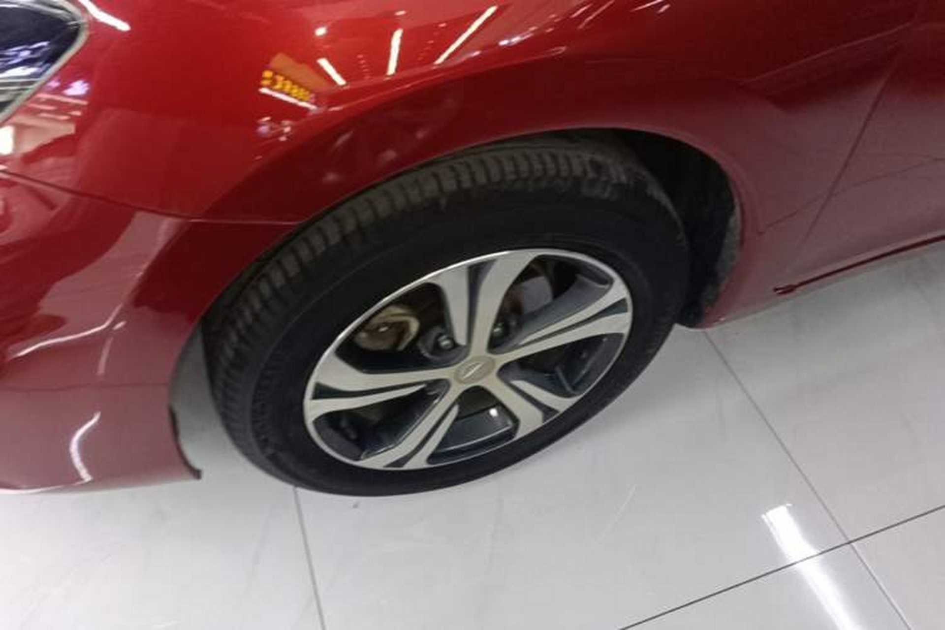 Used Nissan Tiida 2019 1.6L CVT Smart Enjoyment Version China VI Standard Left Front Wheel Hub
