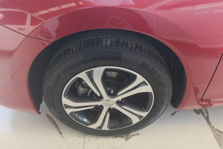 Used Nissan Tiida 2019 1.6L CVT Smart Drive Version China VI Standard Left Front Wheel Hub