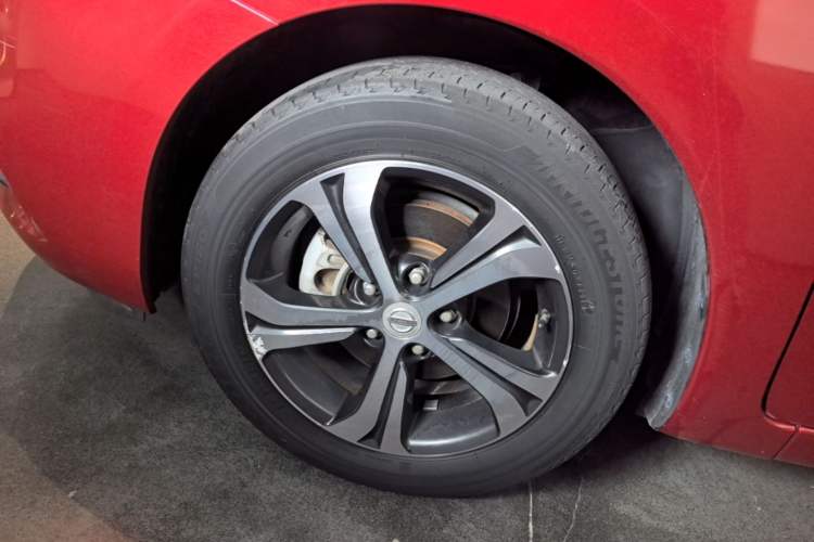 Used Nissan Tiida 2019 1.6L CVT Smart Drive Version China VI Standard Left Front Wheel Hub