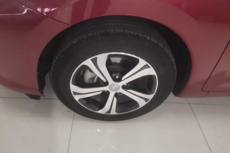 Used Nissan Tiida 2019 1.6L CVT Smart Drive Version China VI Standard Left Front Wheel Hub