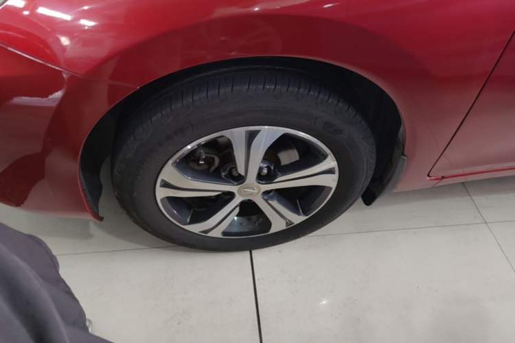 Used Nissan Tiida 2019 1.6L CVT Smart Drive Version China VI Standard Left Front Wheel Hub