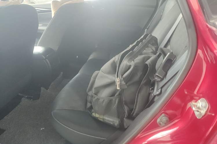 Used Nissan Tiida 2019 1.6L CVT Cool Edition China VI Standard Left Rear Seat