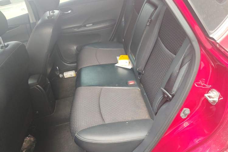 Used Nissan Tiida 2019 1.6L CVT Smart Enjoyment Version China VI Standard Left Rear Seat