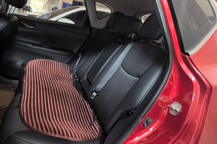 Used Nissan Tiida 2019 1.6L CVT Smart Drive Version China VI Standard Left Rear Seat