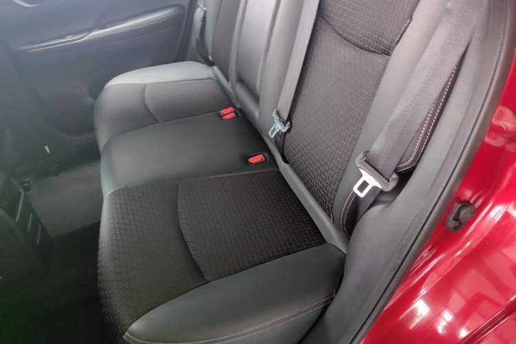 Used Nissan Tiida 2019 1.6L CVT Smart Drive Version China VI Standard Left Rear Seat