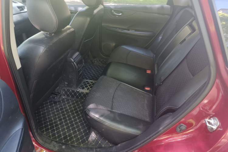 Used Nissan Tiida 2019 1.6L CVT Smart Drive Version China VI Standard Left Rear Seat