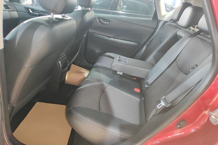Used Nissan Tiida 2019 1.6L CVT Smart Drive Version China VI Standard Left Rear Seat