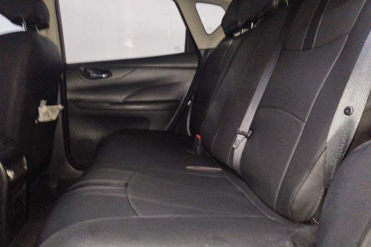 Used Nissan Tiida 2019 1.6L CVT Smart Drive Version China VI Standard Left Rear Seat
