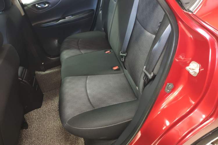 Used Nissan Tiida 2019 1.6L CVT Cool Edition China VI Standard Left Rear Seat
