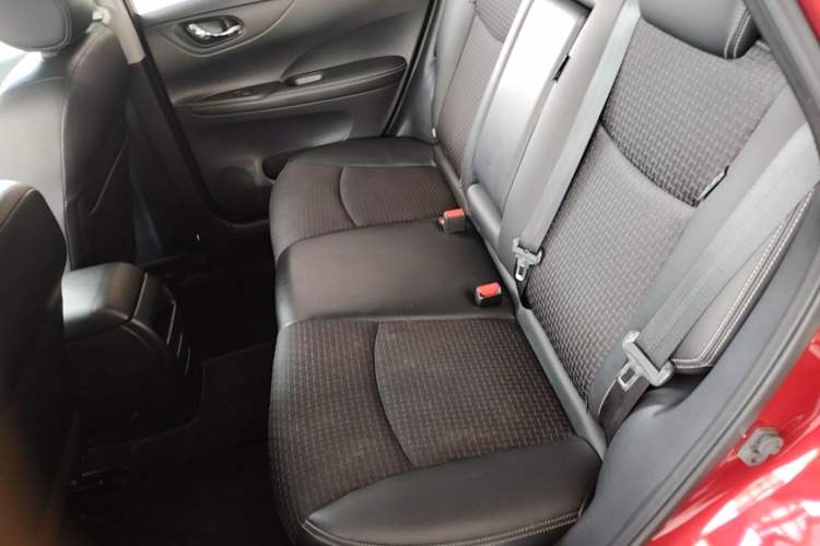 Used Nissan Tiida 2019 1.6L CVT Smart Drive Version China VI Standard Left Rear Seat