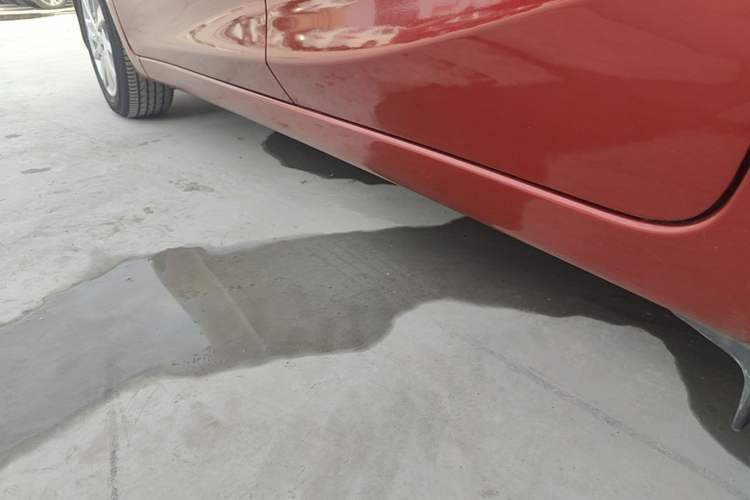 Used Nissan Tiida 2019 1.6L CVT Cool Edition China VI Standard Left Side Sill