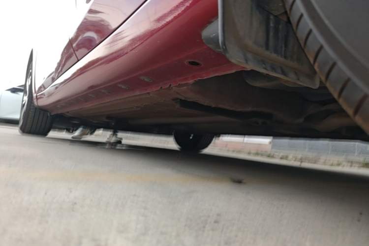 Used Nissan Tiida 2019 1.6L CVT Smart Drive Version China VI Standard Left Side Sill