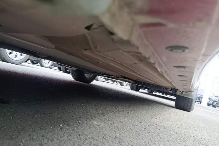 Used Nissan Tiida 2019 1.6L CVT Smart Drive Version China VI Standard Left Side Sill