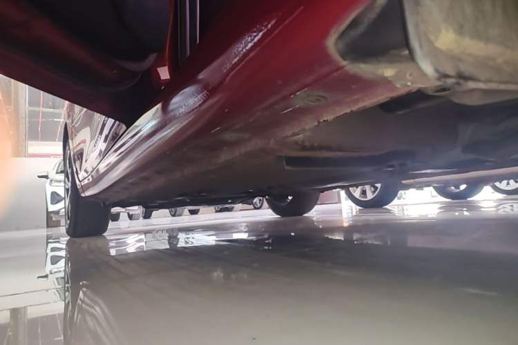 Used Nissan Tiida 2019 1.6L CVT Smart Drive Version China VI Standard Left Side Sill