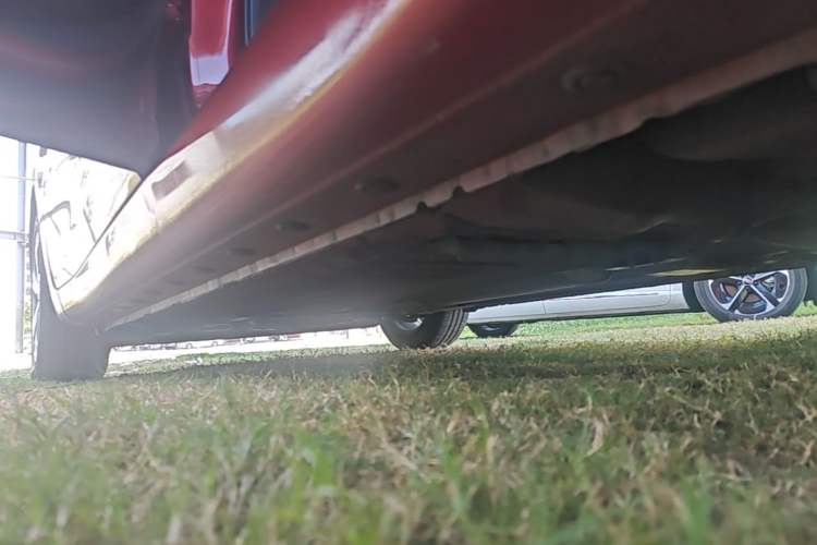 Used Nissan Tiida 2019 1.6L CVT Smart Drive Version China VI Standard Left Side Sill