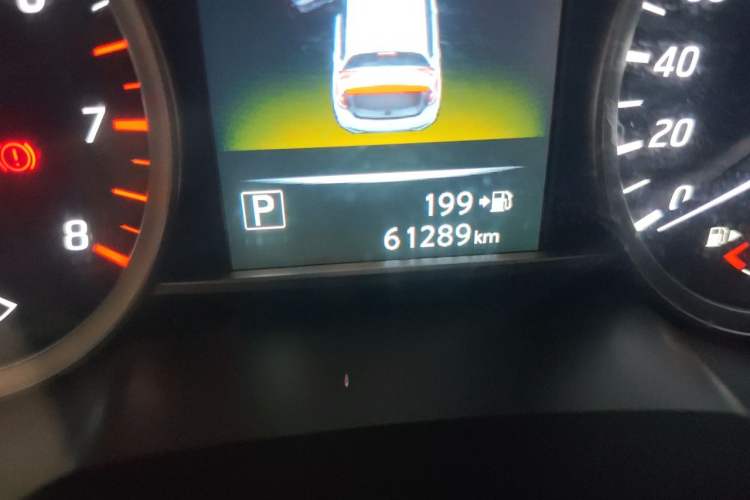 Used Nissan Tiida 2019 1.6L CVT Smart Drive Version China VI Standard Odometer Close Up