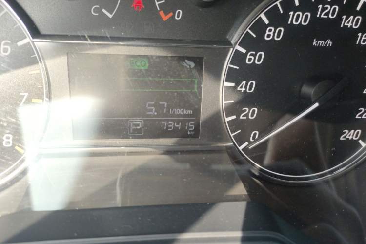 Used Nissan Tiida 2019 1.6L CVT Cool Edition China VI Standard Odometer Close Up