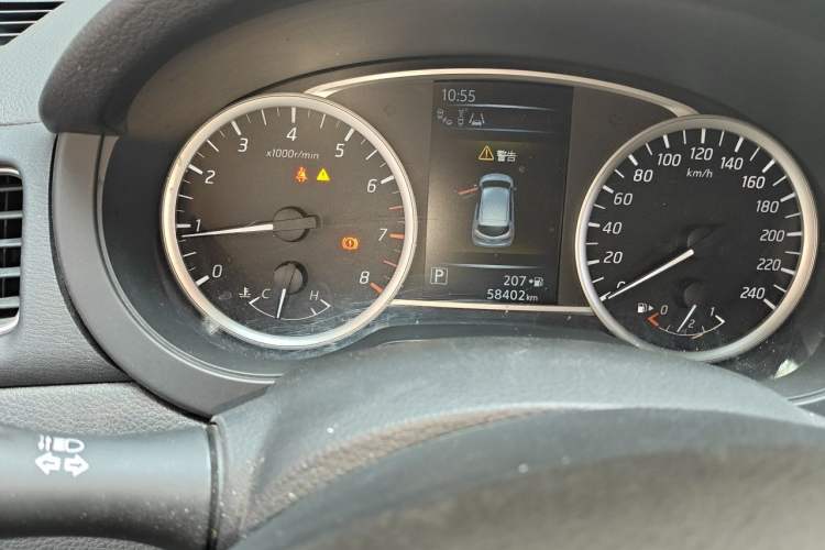 Used Nissan Tiida 2019 1.6L CVT Smart Drive Version China VI Standard Odometer Close Up