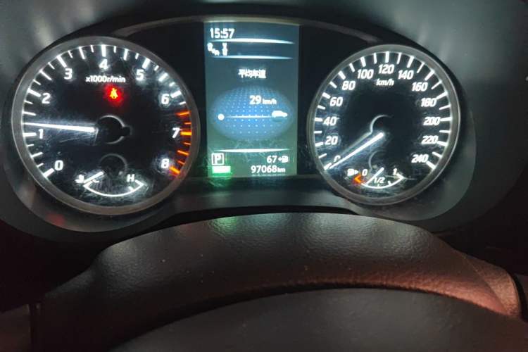 Used Nissan Tiida 2019 1.6L CVT Smart Drive Version China VI Standard Odometer Close Up