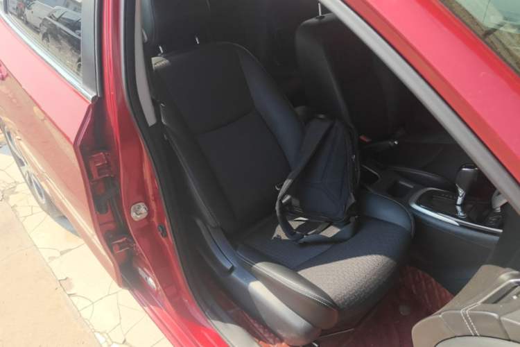 Used Nissan Tiida 2019 1.6L CVT Smart Drive Version China VI Standard Right Front Seat