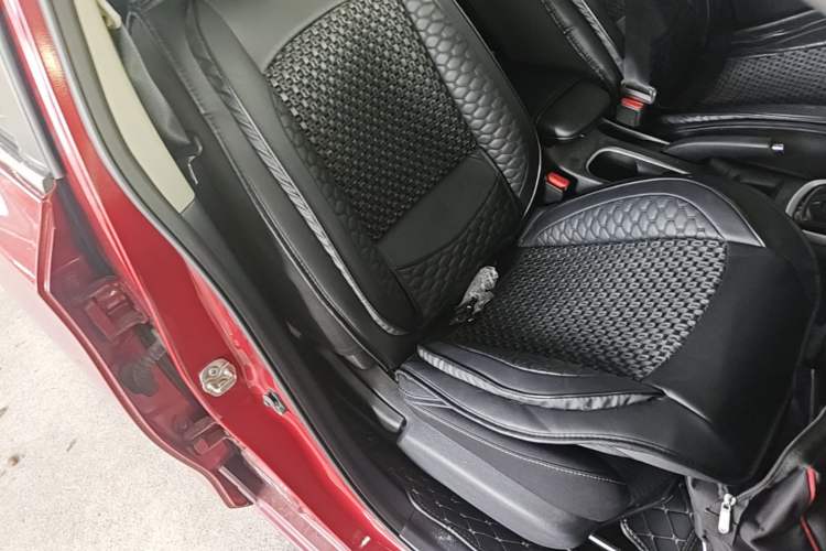 Used Nissan Tiida 2019 1.6L CVT Cool Dynamic Version China V Standard Right Front Seat