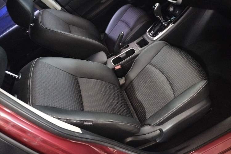 Used Nissan Tiida 2019 1.6L CVT Smart Drive Version China VI Standard Right Front Seat