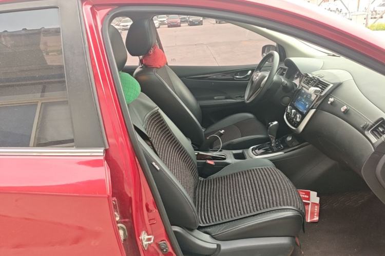Used Nissan Tiida 2019 1.6L CVT Smart Drive Version China VI Standard Right Front Seat