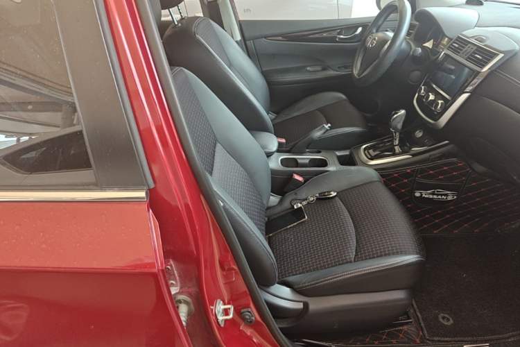 Used Nissan Tiida 2019 1.6L CVT Smart Drive Version China VI Standard Right Front Seat