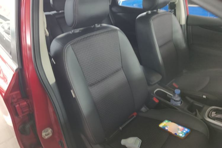 Used Nissan Tiida 2019 1.6L CVT Smart Drive Version China VI Standard Right Front Seat