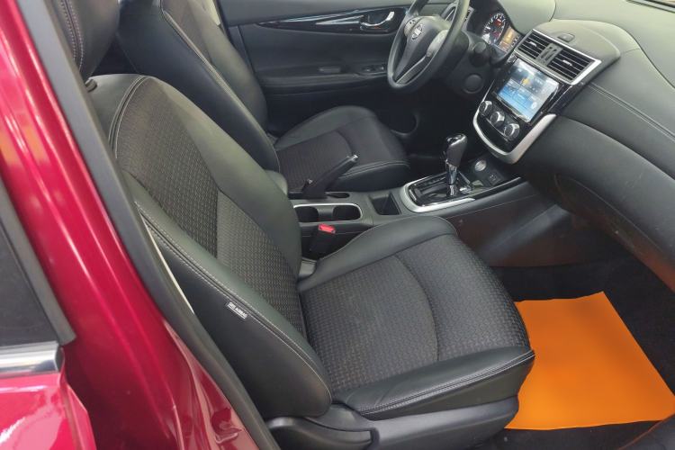 Used Nissan Tiida 2019 1.6L CVT Smart Drive Version China VI Standard Right Front Seat