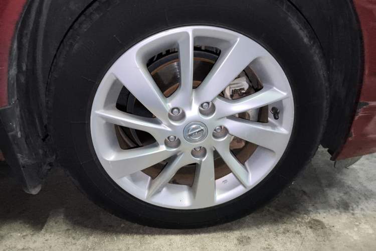 Used Nissan Tiida 2019 1.6L CVT Cool Edition China VI Standard Right Front Wheel Hub