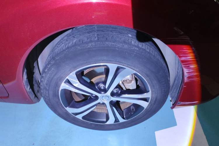 Used Nissan Tiida 2019 1.6L CVT Smart Drive Version China VI Standard Right Front Wheel Hub