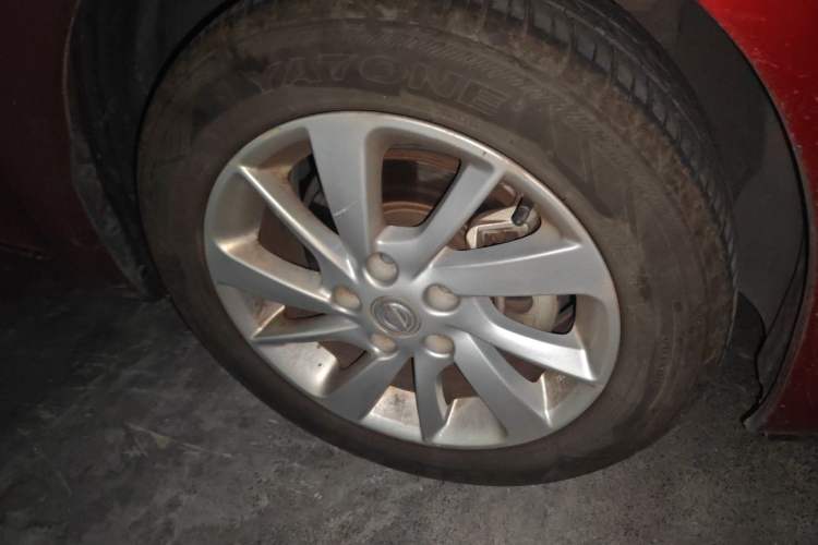 Used Nissan Tiida 2019 1.6L CVT Cool Edition China VI Standard Right Front Wheel Hub