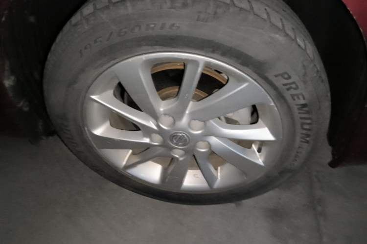 Used Nissan Tiida 2019 1.6L CVT Cool Edition China VI Standard Right Front Wheel Hub
