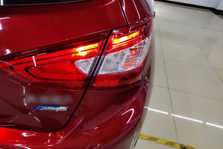 Used Nissan Tiida 2019 1.6L CVT Smart Enjoyment Version China VI Standard Right Rear Taillight